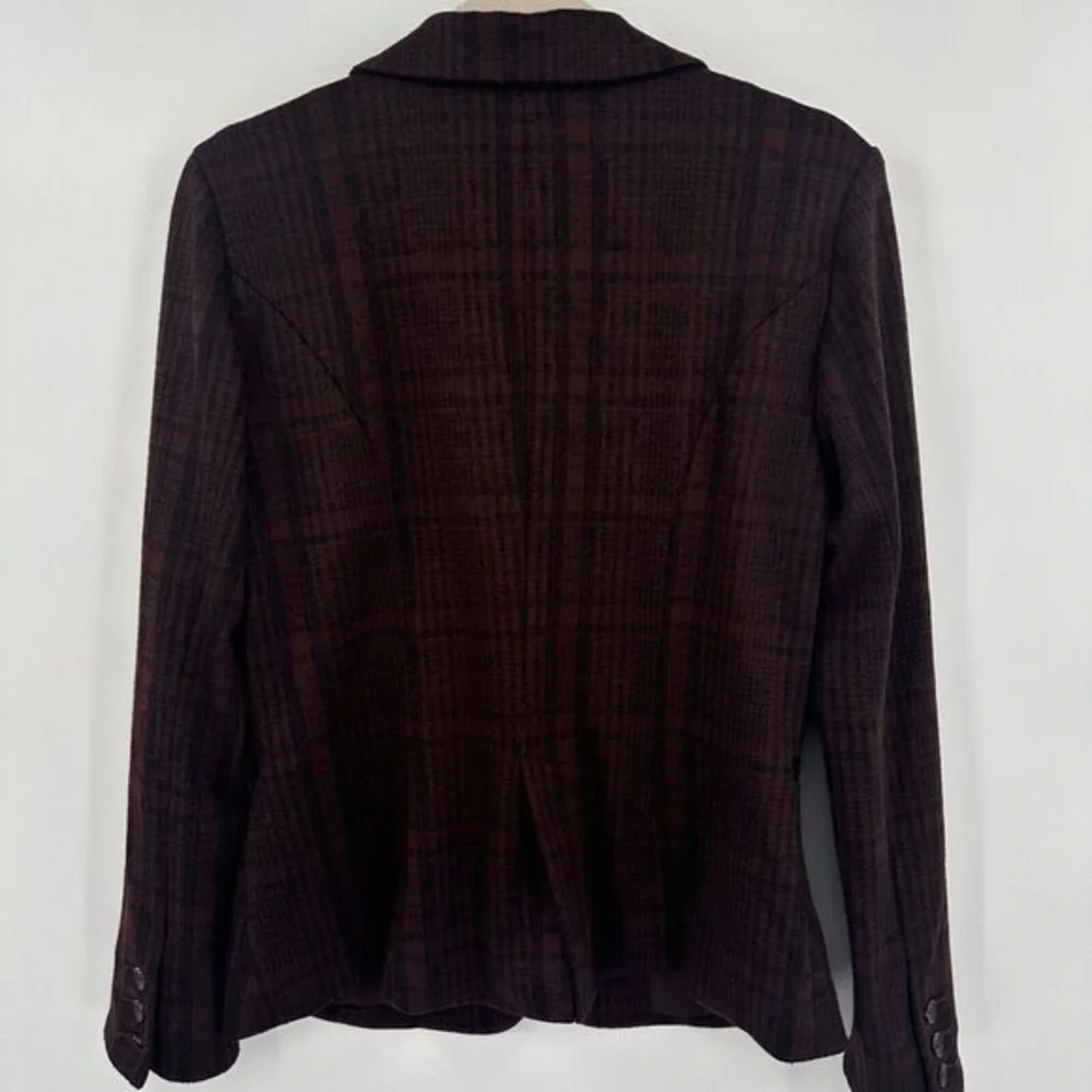 41 Hawthorn anne klein